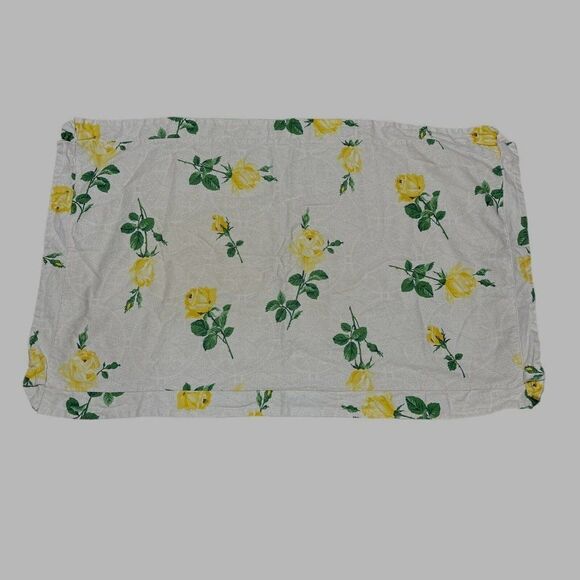 Vtg Lot 2 Carleton Varney Yellow Rose Pillow Cases Shams  Curtain Valance Set - Picture 2 of 7